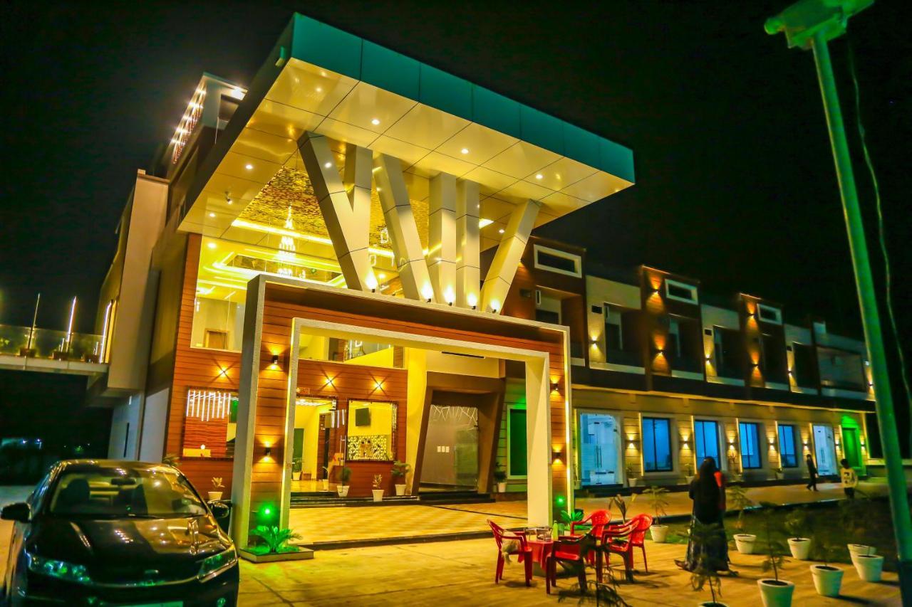 Aashirwad Hotels & Resort Shamgarh Luaran gambar