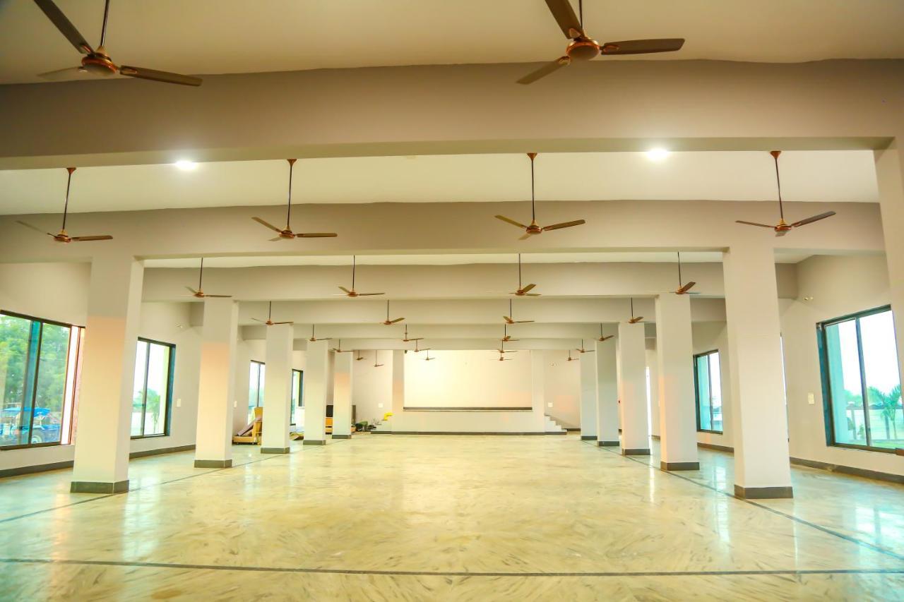 Aashirwad Hotels & Resort Shamgarh Luaran gambar