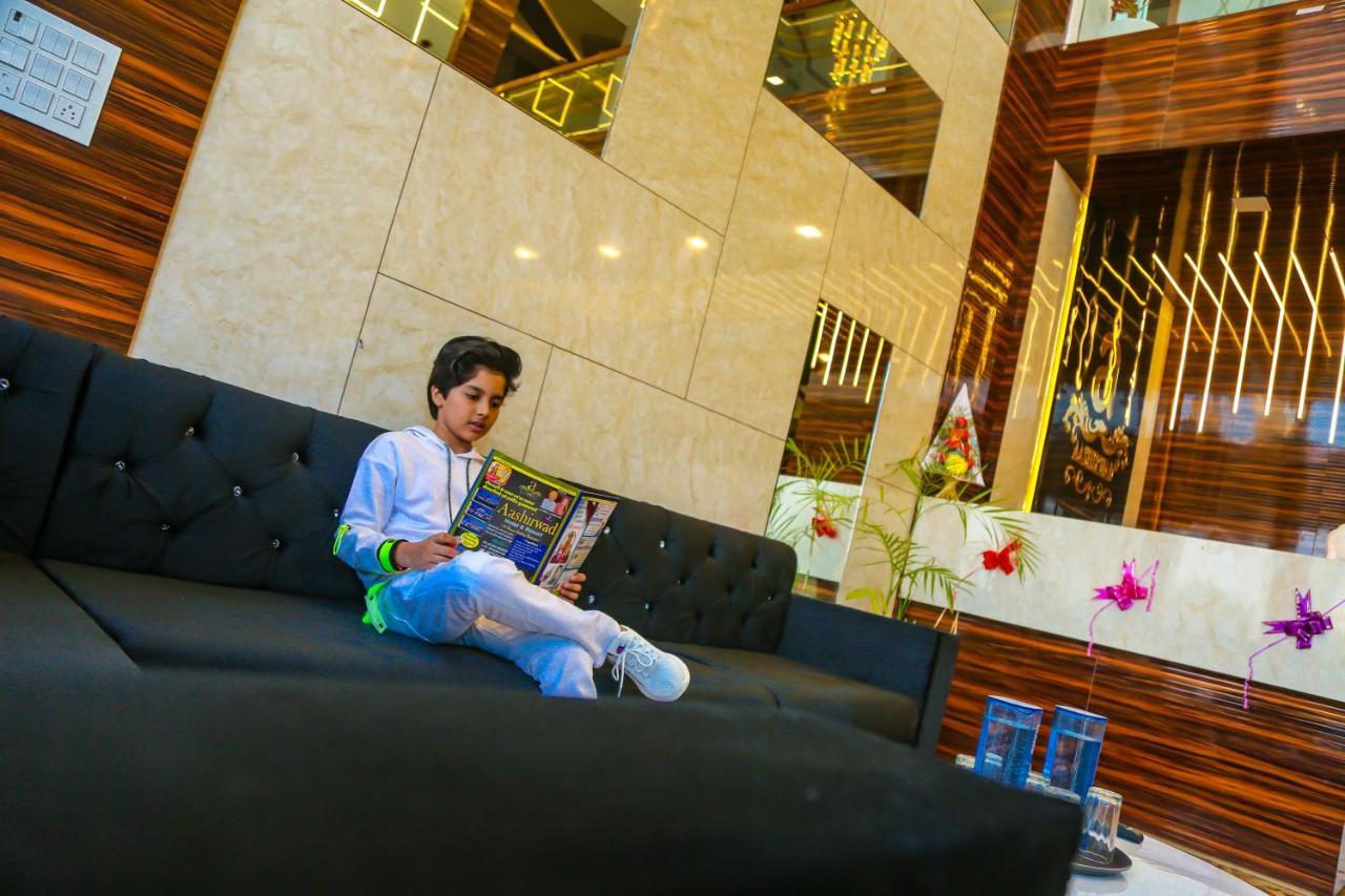 Aashirwad Hotels & Resort Shamgarh Luaran gambar